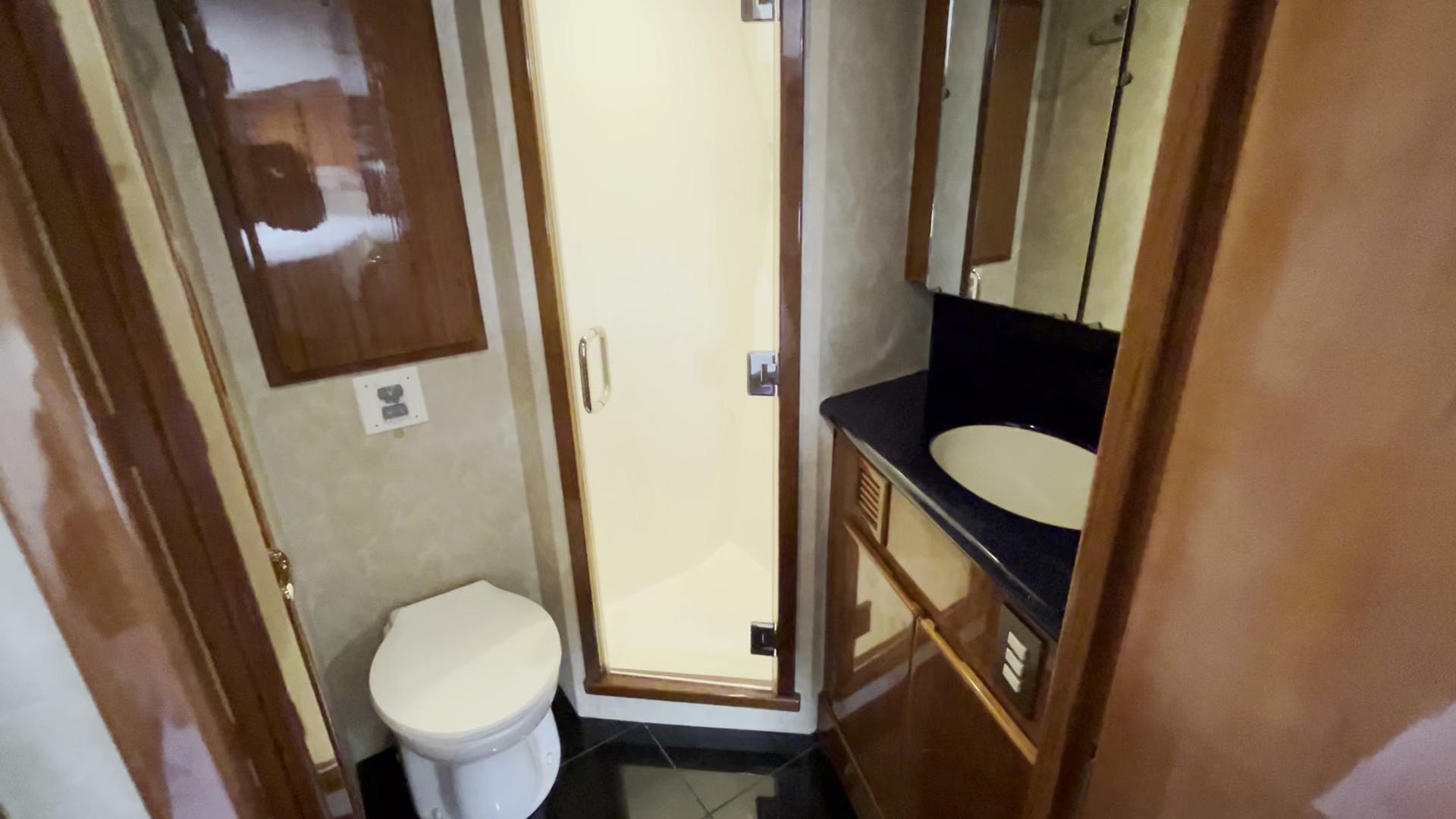 Egg Harbor 37 VALAHSEA - Master Ensuite Head