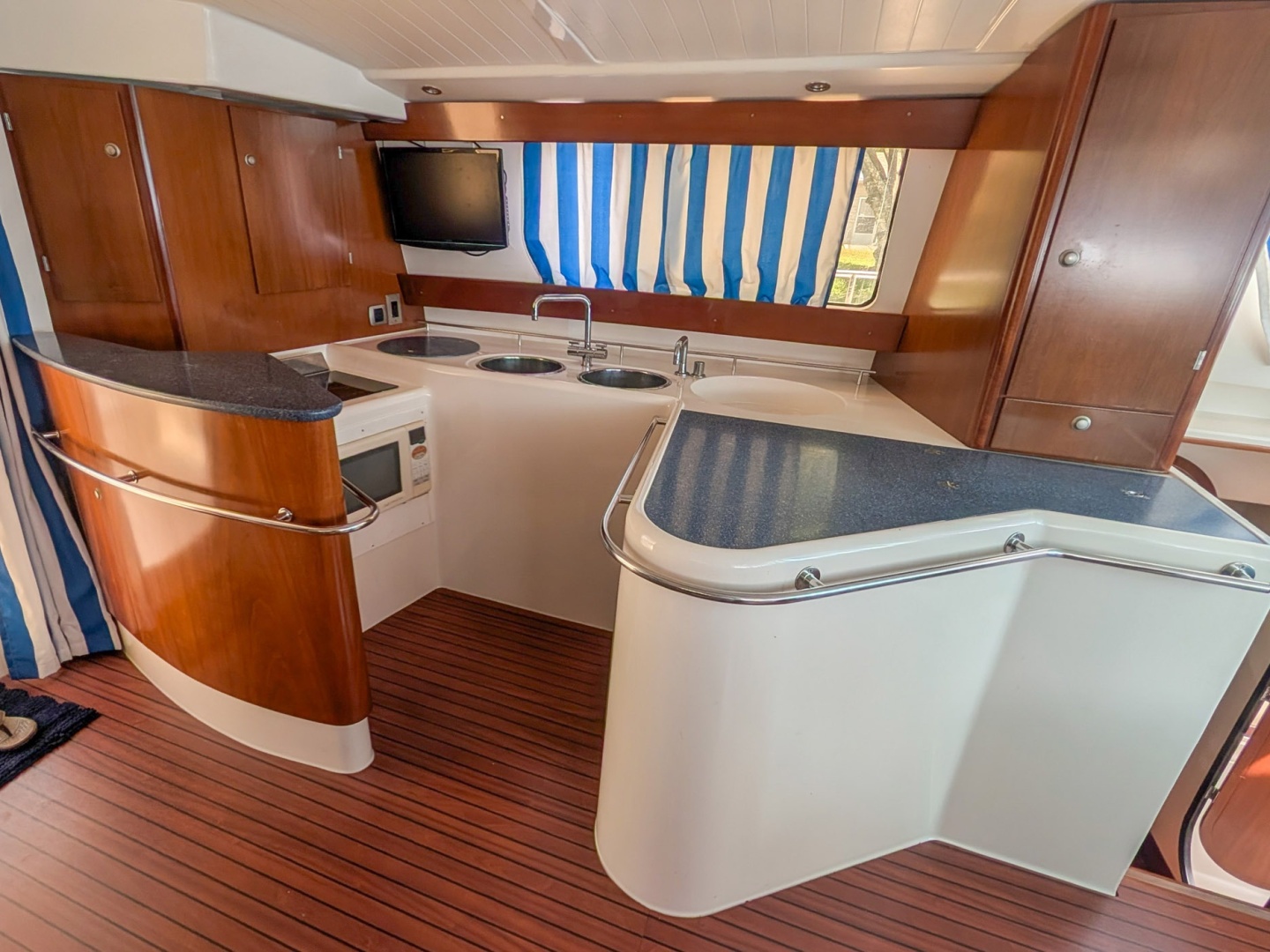 Sometimes Nancy 37ft Fountaine Pajot Yacht For Sale