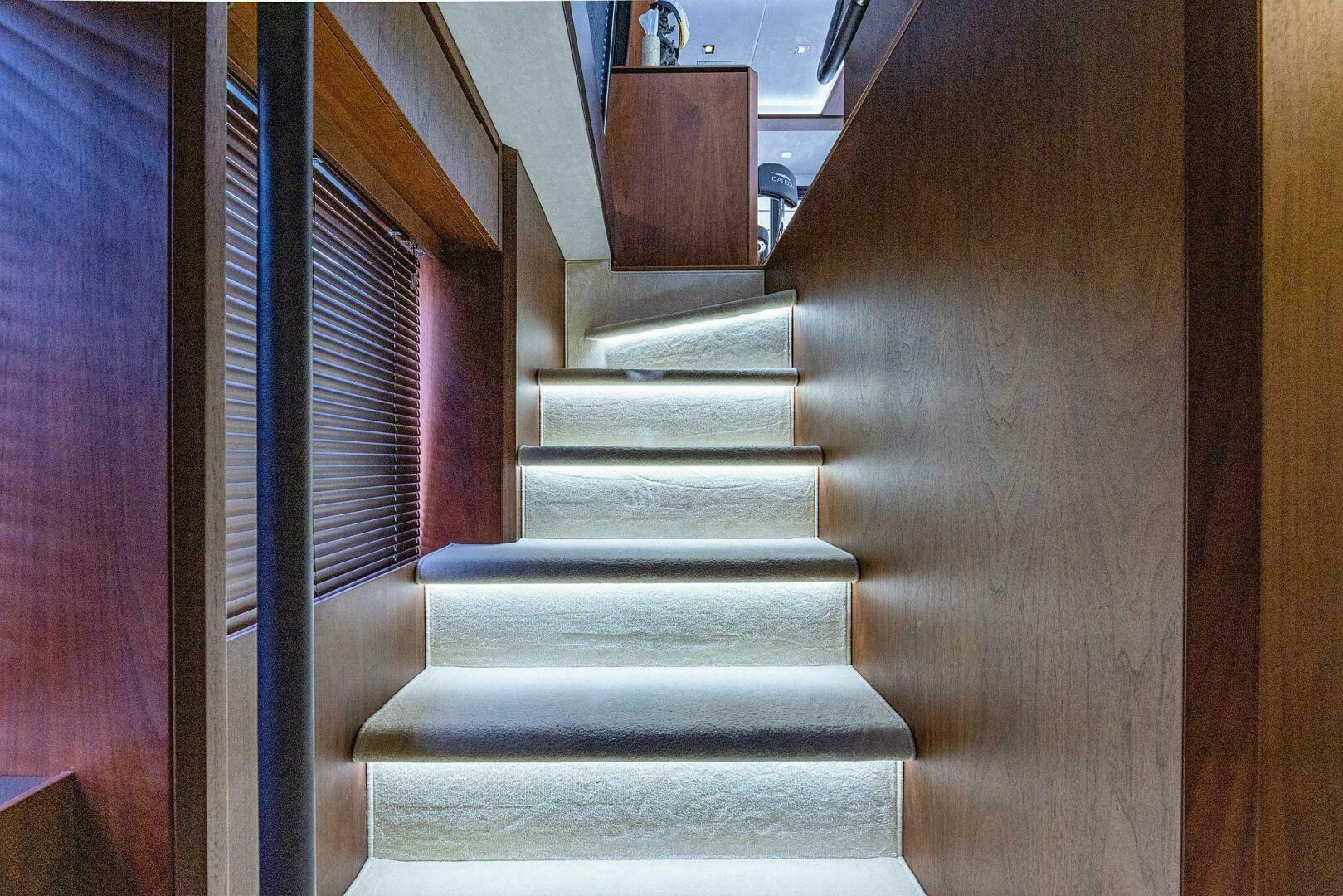 68ft Galeon Yacht For Sale 68ft Galeon Yacht For Sale