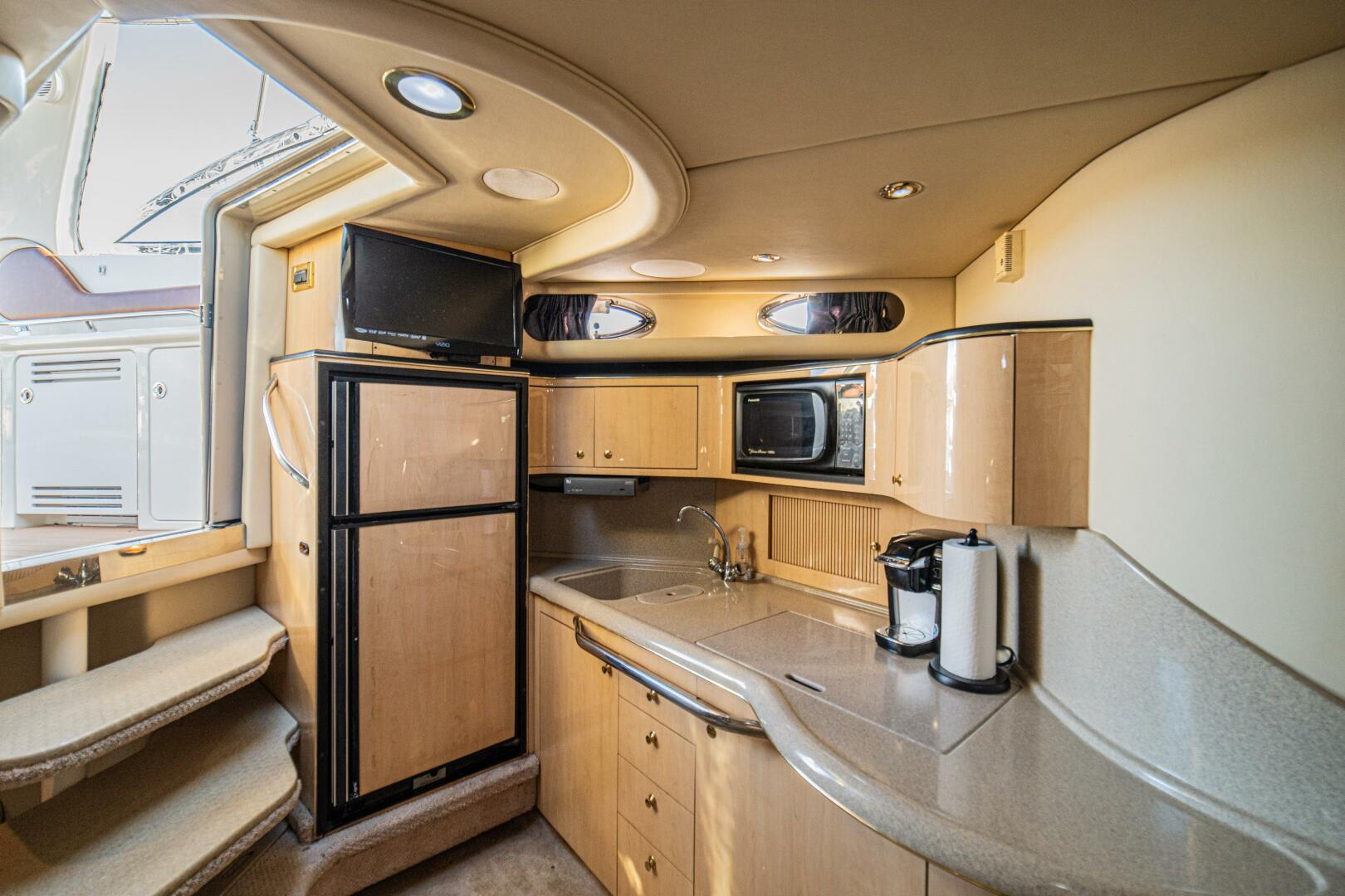 Within Tolerance 38ft Sea Ray Yacht For Sale Within Tolerance 38ft Sea Ray Yacht For Sale