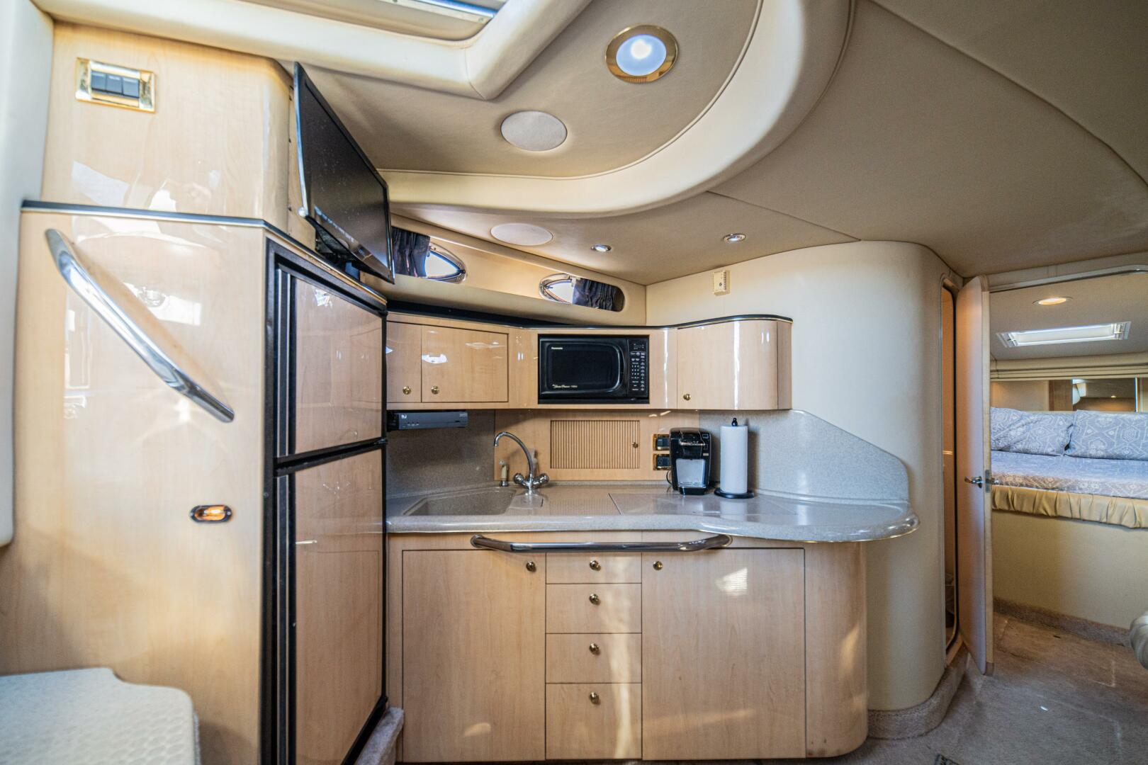 Within Tolerance 38ft Sea Ray Yacht For Sale Within Tolerance 38ft Sea Ray Yacht For Sale