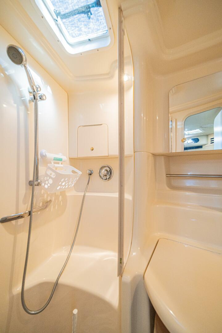 Within Tolerance 38ft Sea Ray Yacht For Sale Within Tolerance 38ft Sea Ray Yacht For Sale