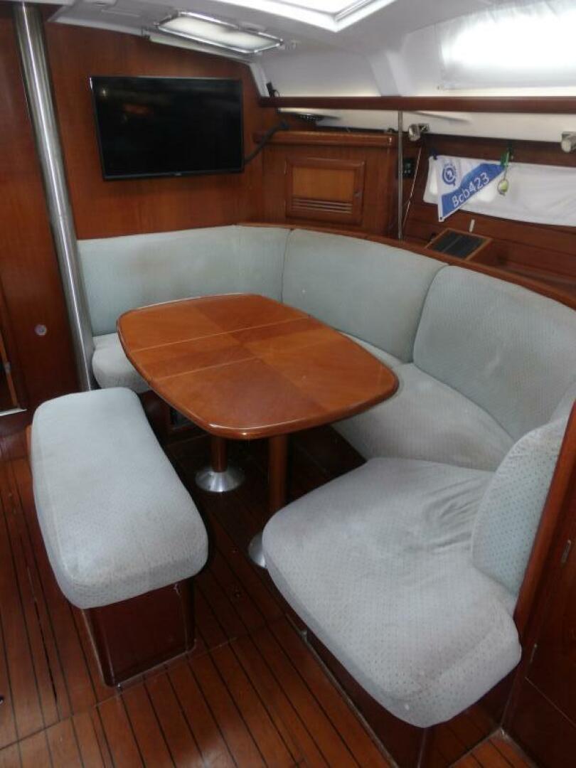 Fleetwing 42ft Beneteau Yacht For Sale Fleetwing 42ft Beneteau Yacht For Sale