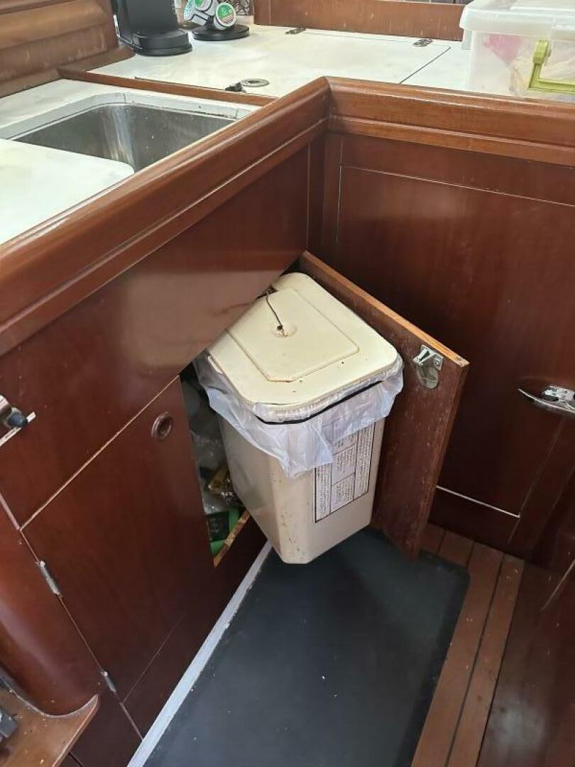 Fleetwing 42ft Beneteau Yacht For Sale Fleetwing 42ft Beneteau Yacht For Sale