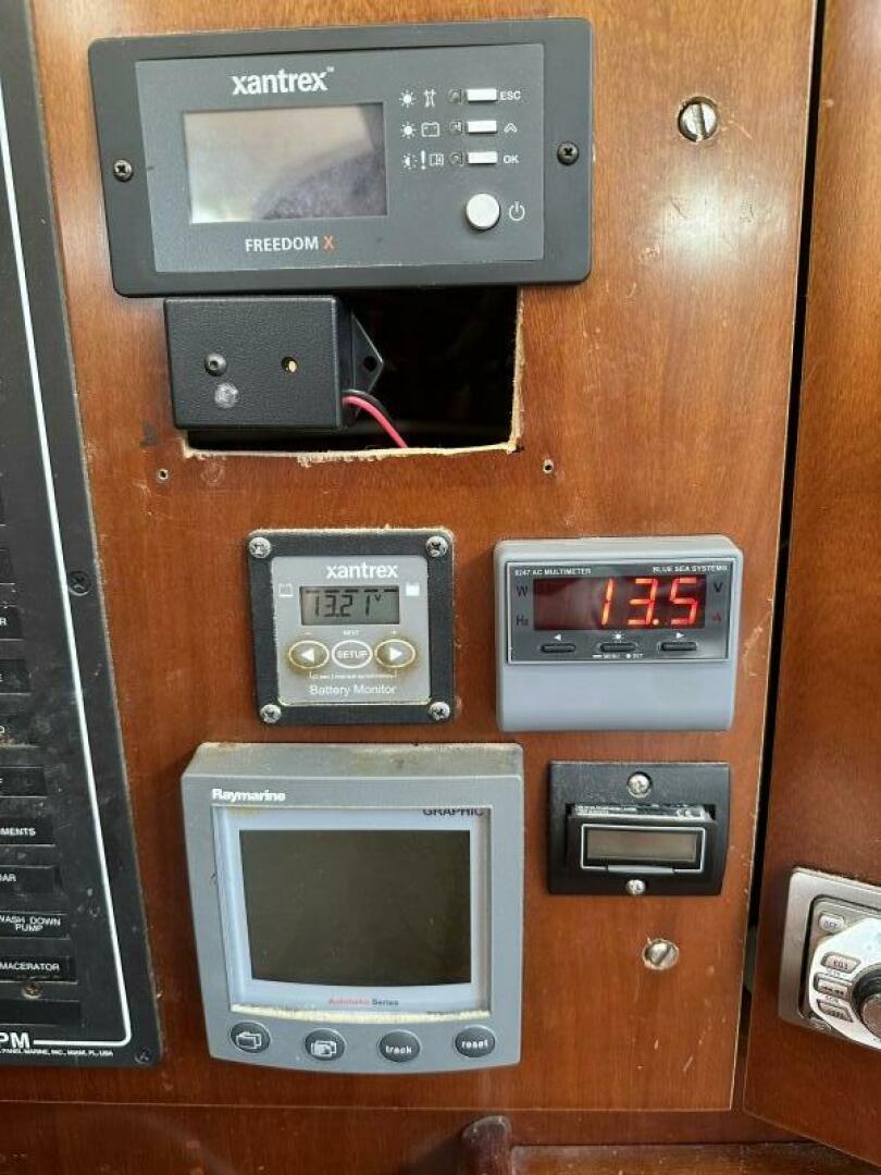 Fleetwing 42ft Beneteau Yacht For Sale Fleetwing 42ft Beneteau Yacht For Sale