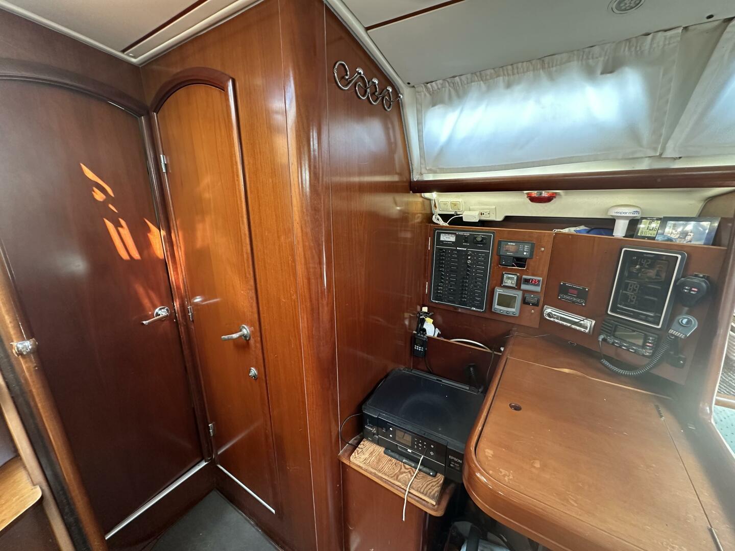 Fleetwing 42ft Beneteau Yacht For Sale Fleetwing 42ft Beneteau Yacht For Sale