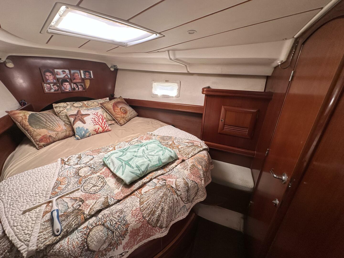 Fleetwing 42ft Beneteau Yacht For Sale Fleetwing 42ft Beneteau Yacht For Sale