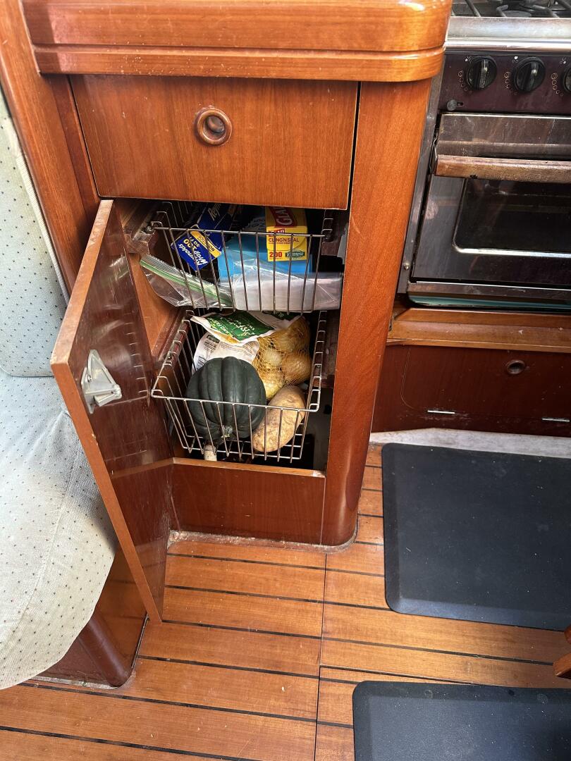 Fleetwing 42ft Beneteau Yacht For Sale Fleetwing 42ft Beneteau Yacht For Sale