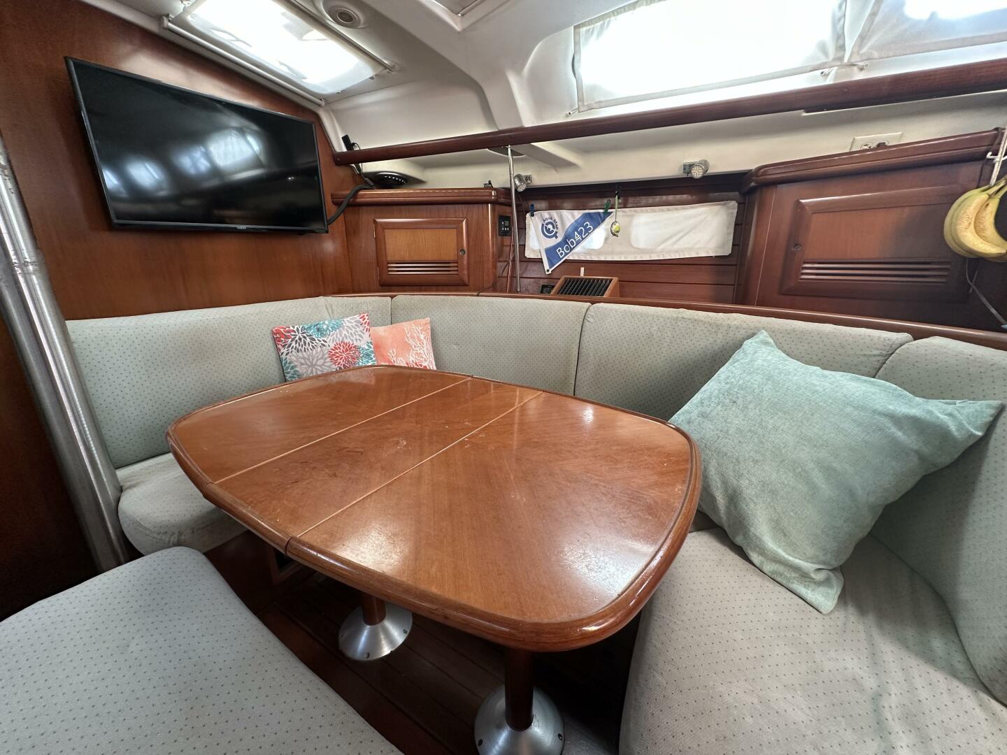 Fleetwing 42ft Beneteau Yacht For Sale Fleetwing 42ft Beneteau Yacht For Sale