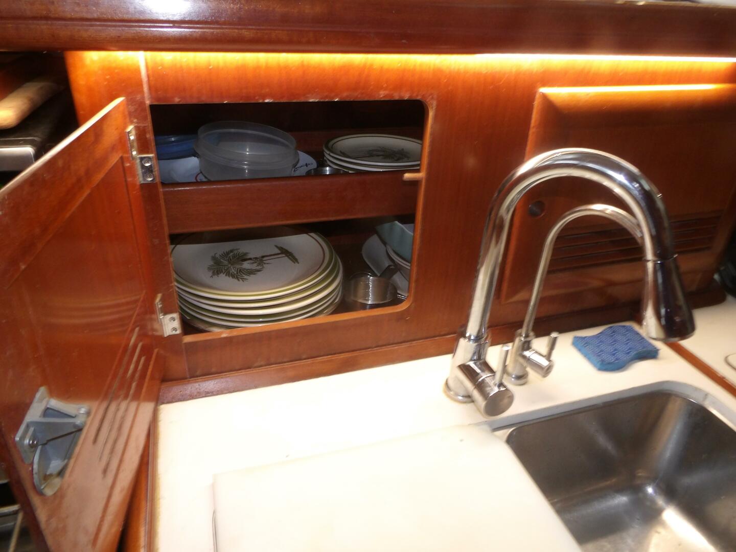 Fleetwing 42ft Beneteau Yacht For Sale Fleetwing 42ft Beneteau Yacht For Sale