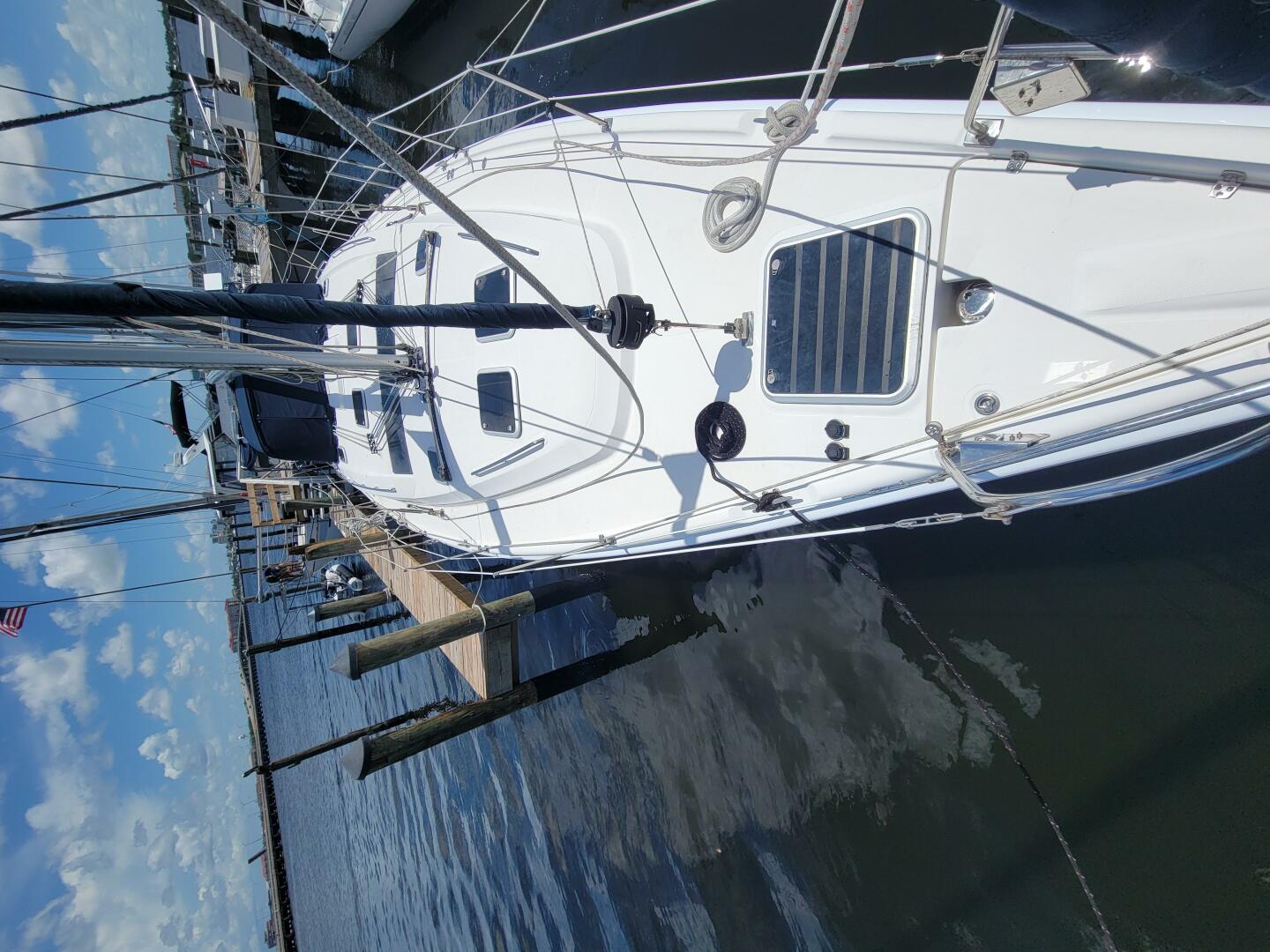 Slip Aweigh 49ft Hunter Yacht For Sale