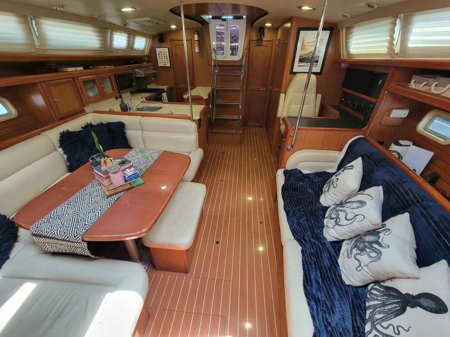 Slip Aweigh 49ft Hunter Yacht For Sale