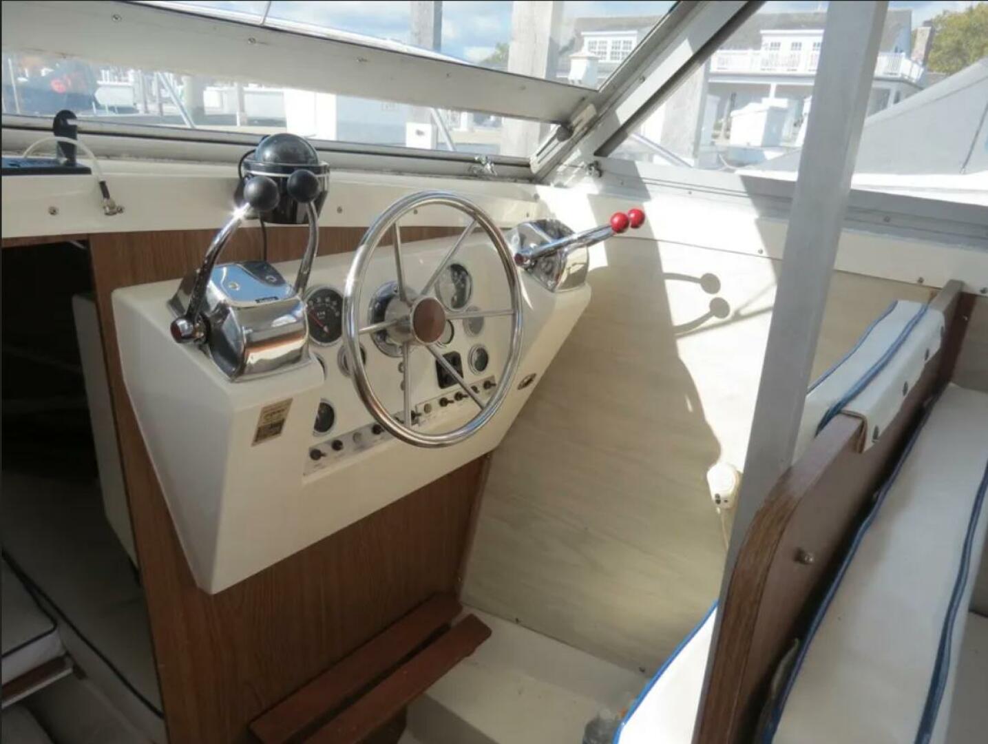 Off the Hook 28ft Bertram Yacht For Sale Off the Hook 28ft Bertram Yacht For Sale