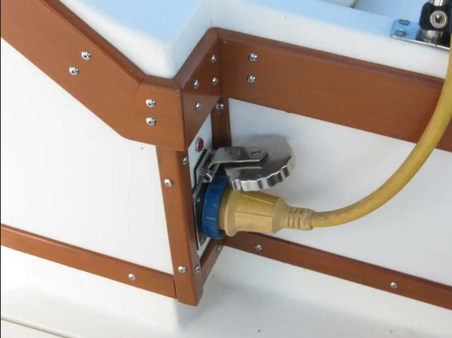 Off the Hook 28ft Bertram Yacht For Sale Off the Hook 28ft Bertram Yacht For Sale