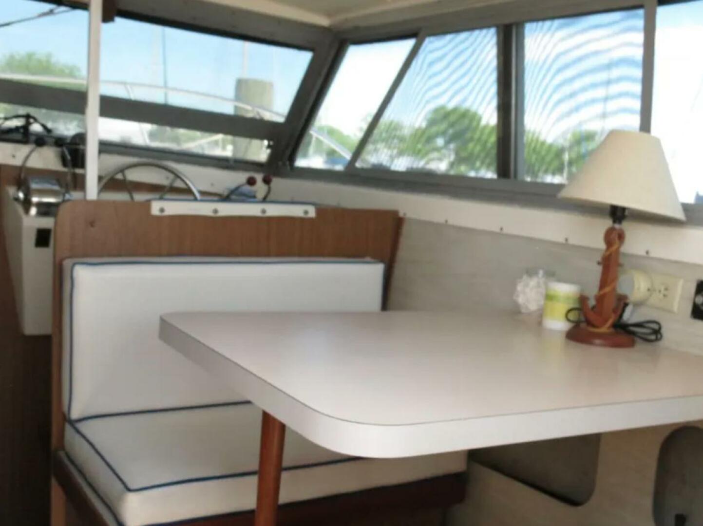 Off the Hook 28ft Bertram Yacht For Sale Off the Hook 28ft Bertram Yacht For Sale