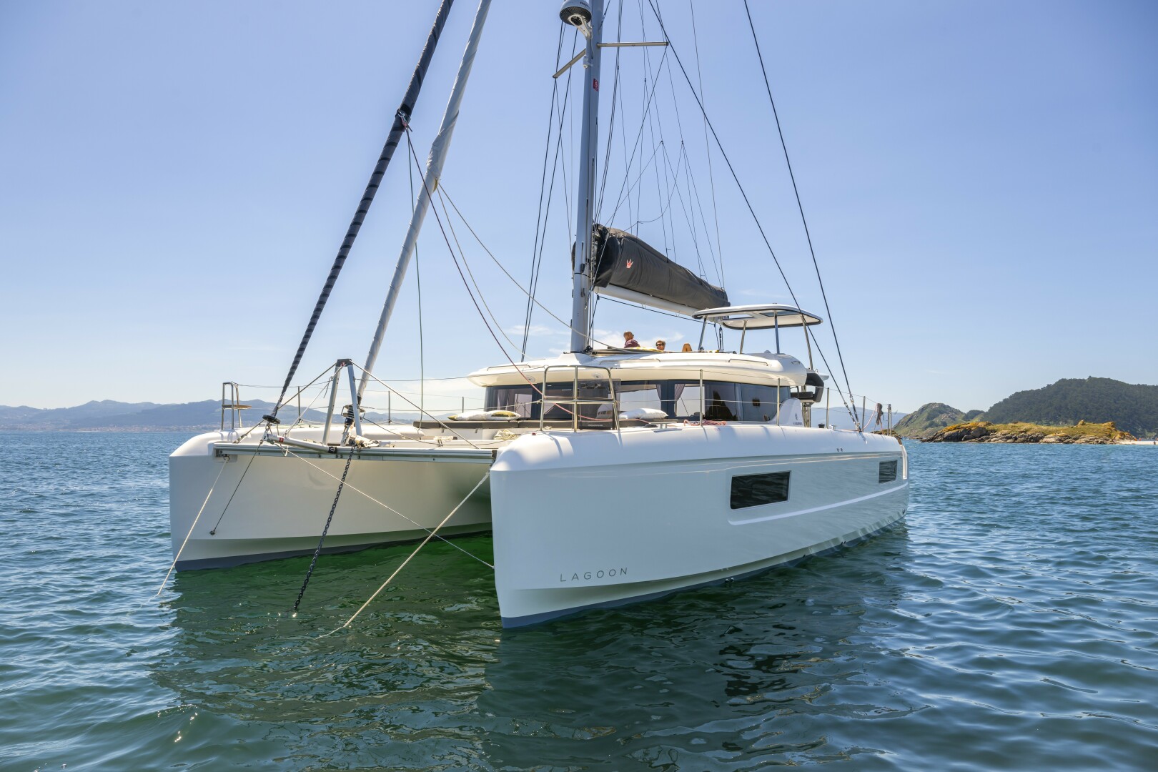 45ft Lagoon Yacht For Sale 45ft Lagoon Yacht For Sale
