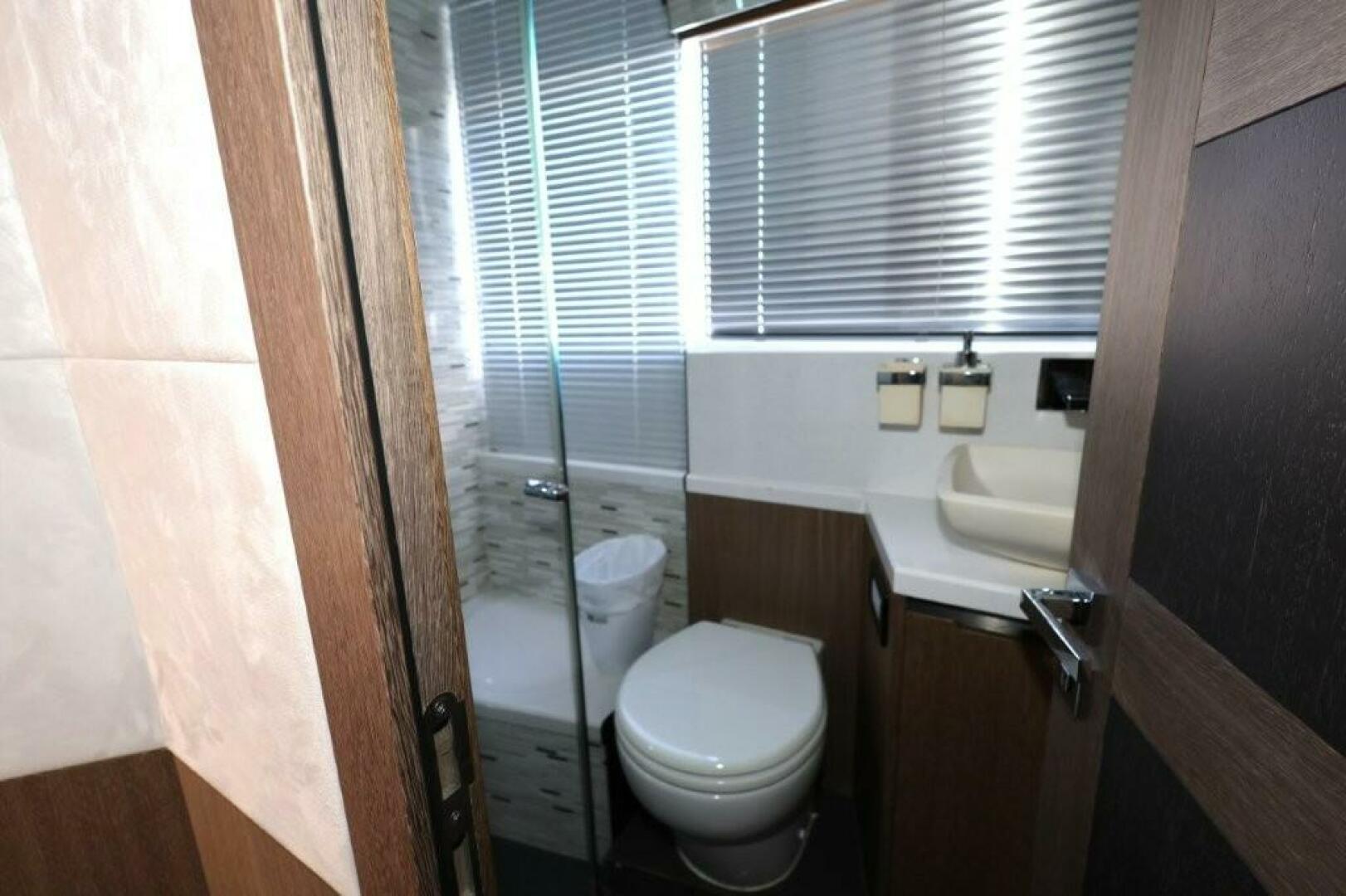 68ft Galeon Yacht For Sale 68ft Galeon Yacht For Sale