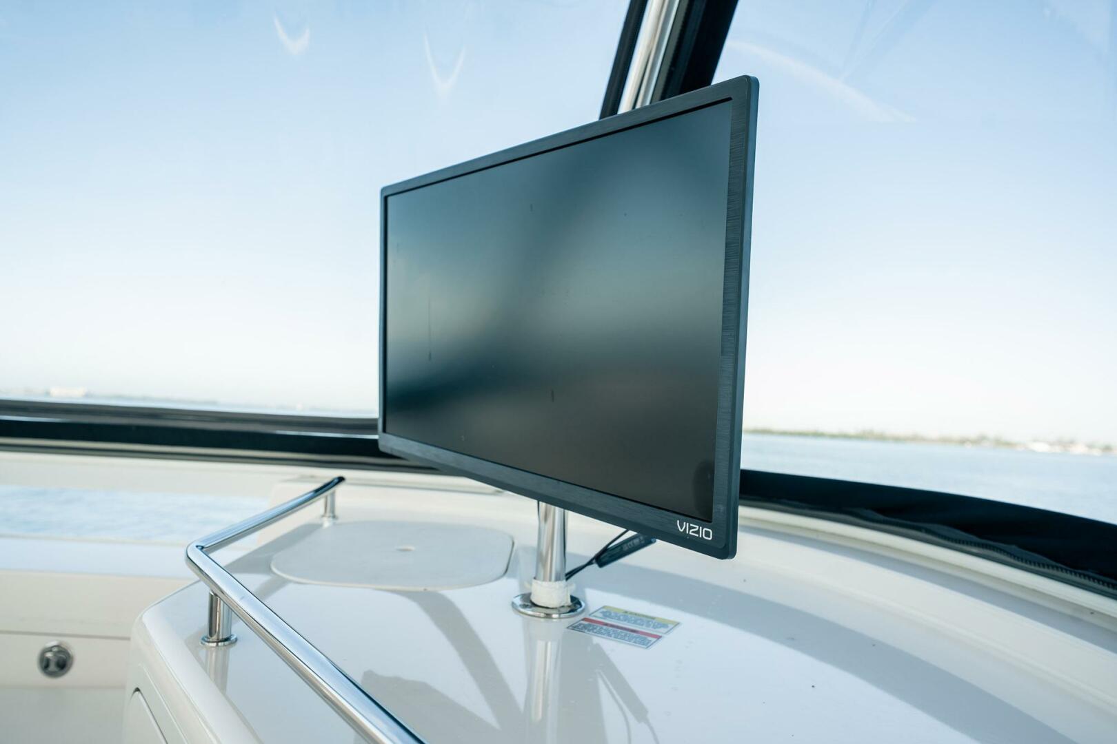 LOVE  amp  LUCK II 58ft Sea Ray Yacht For Sale LOVE  amp  LUCK II 58ft Sea Ray Yacht For Sale