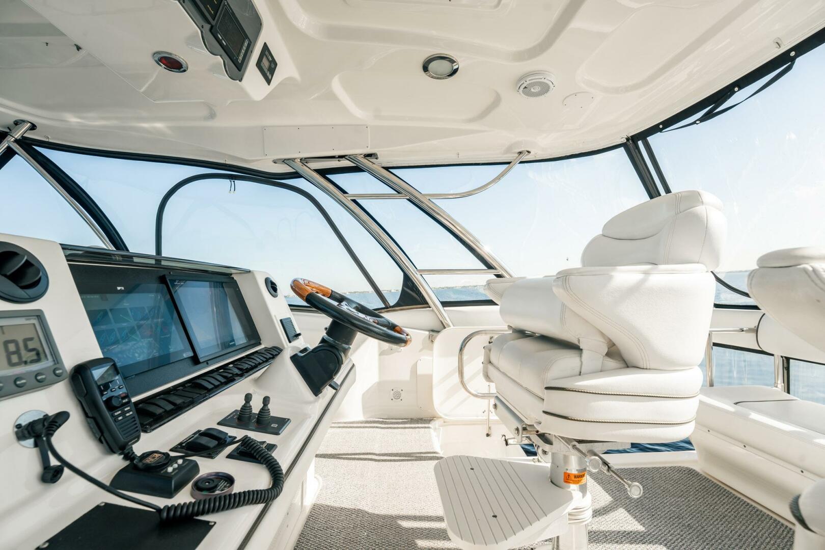 LOVE  amp  LUCK II 58ft Sea Ray Yacht For Sale LOVE  amp  LUCK II 58ft Sea Ray Yacht For Sale