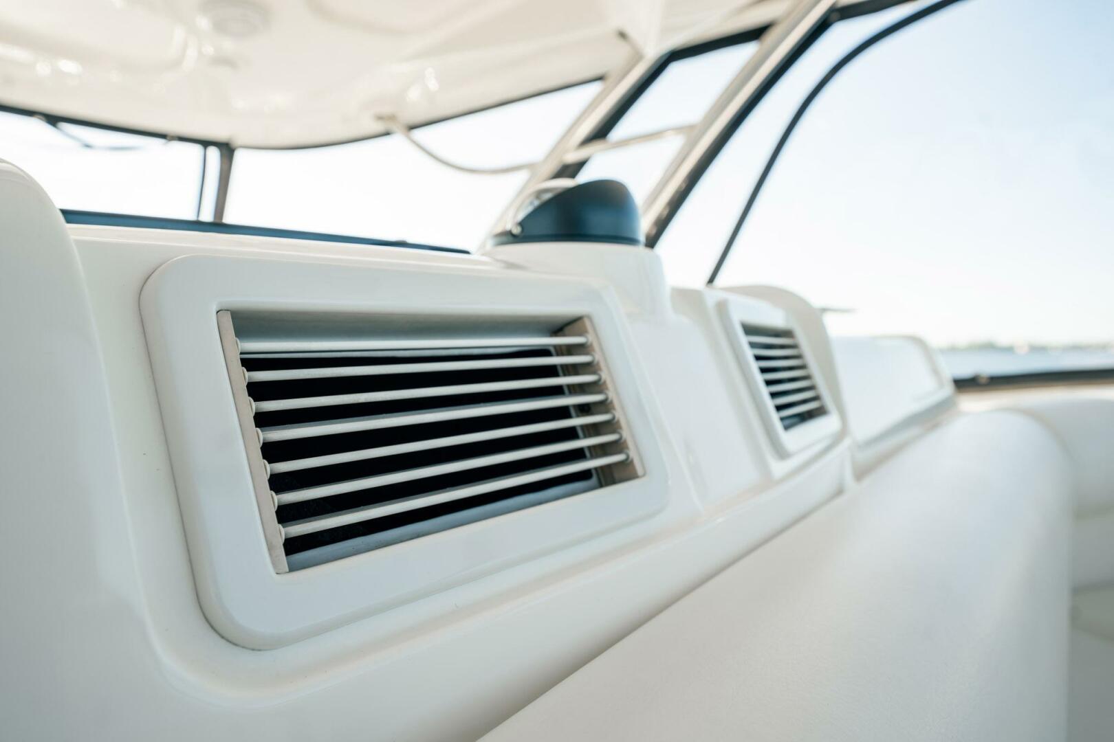 LOVE  amp  LUCK II 58ft Sea Ray Yacht For Sale LOVE  amp  LUCK II 58ft Sea Ray Yacht For Sale