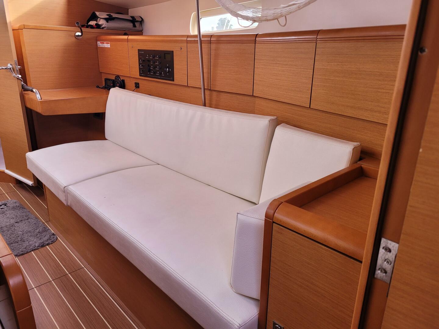 Kappa 37ft Jeanneau Yacht For Sale