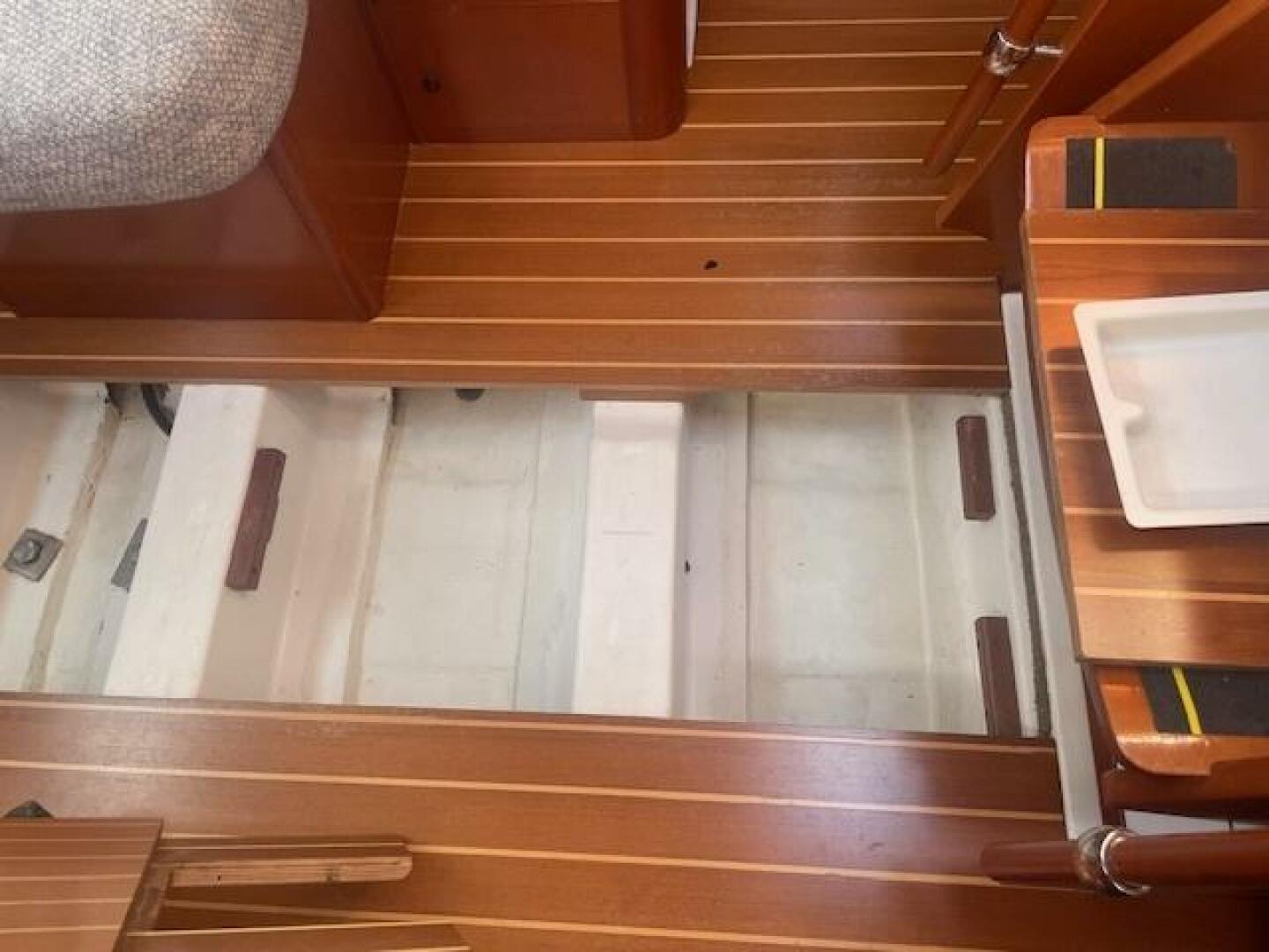 Plein Air 43ft Beneteau Yacht For Sale Plein Air 43ft Beneteau Yacht For Sale