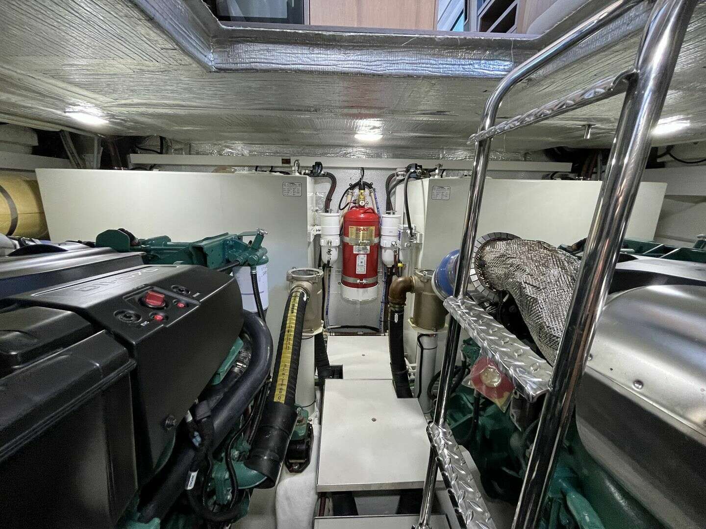 Galeon 500 FLY Yacht For Sale