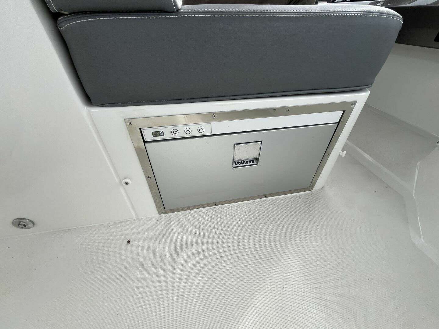 Galeon 500 FLY Yacht For Sale