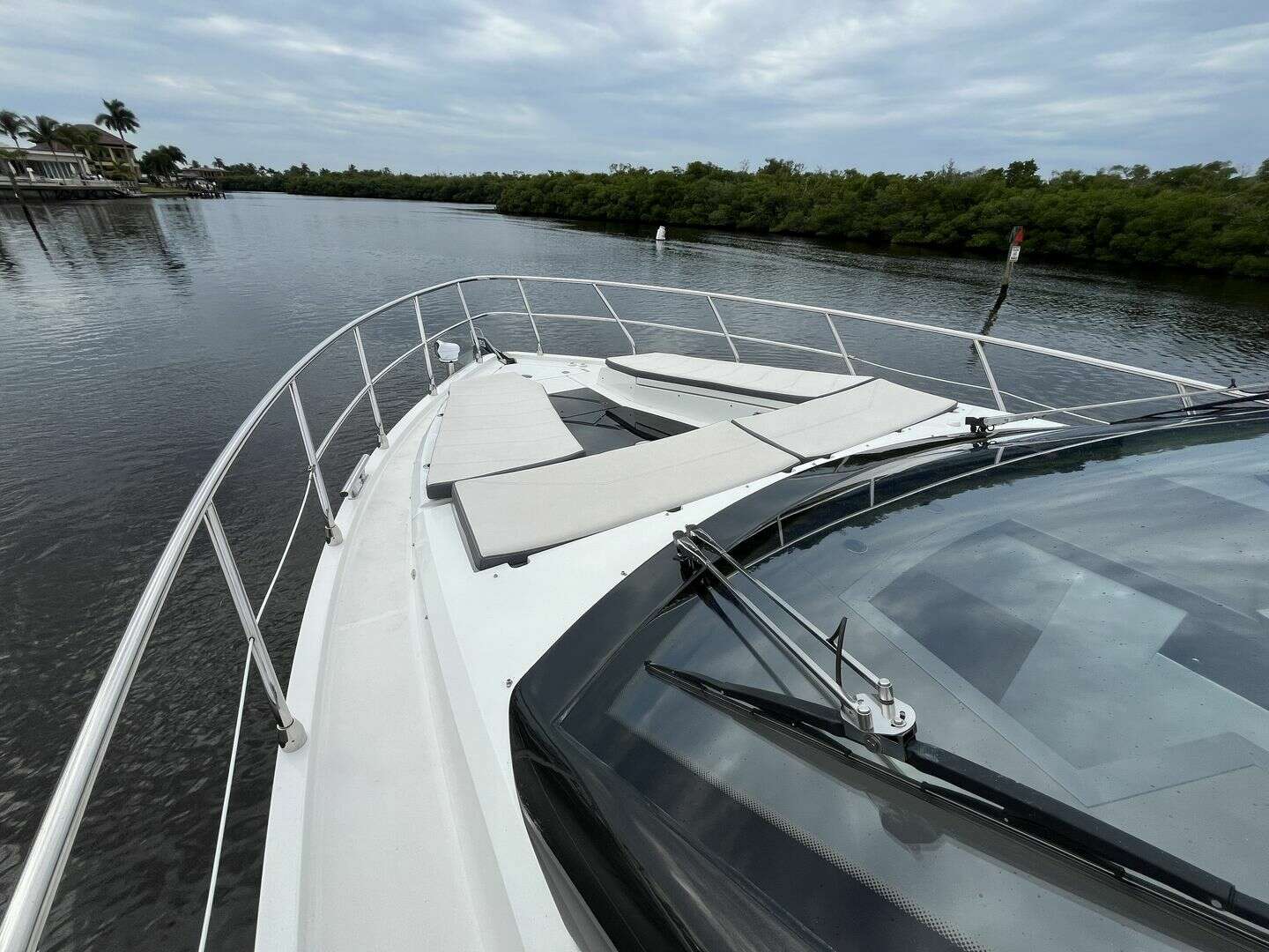 Galeon 500 FLY Yacht For Sale