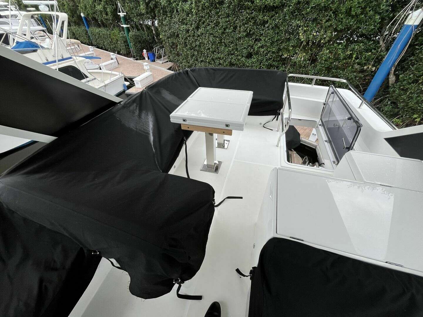 Galeon 500 FLY Yacht For Sale