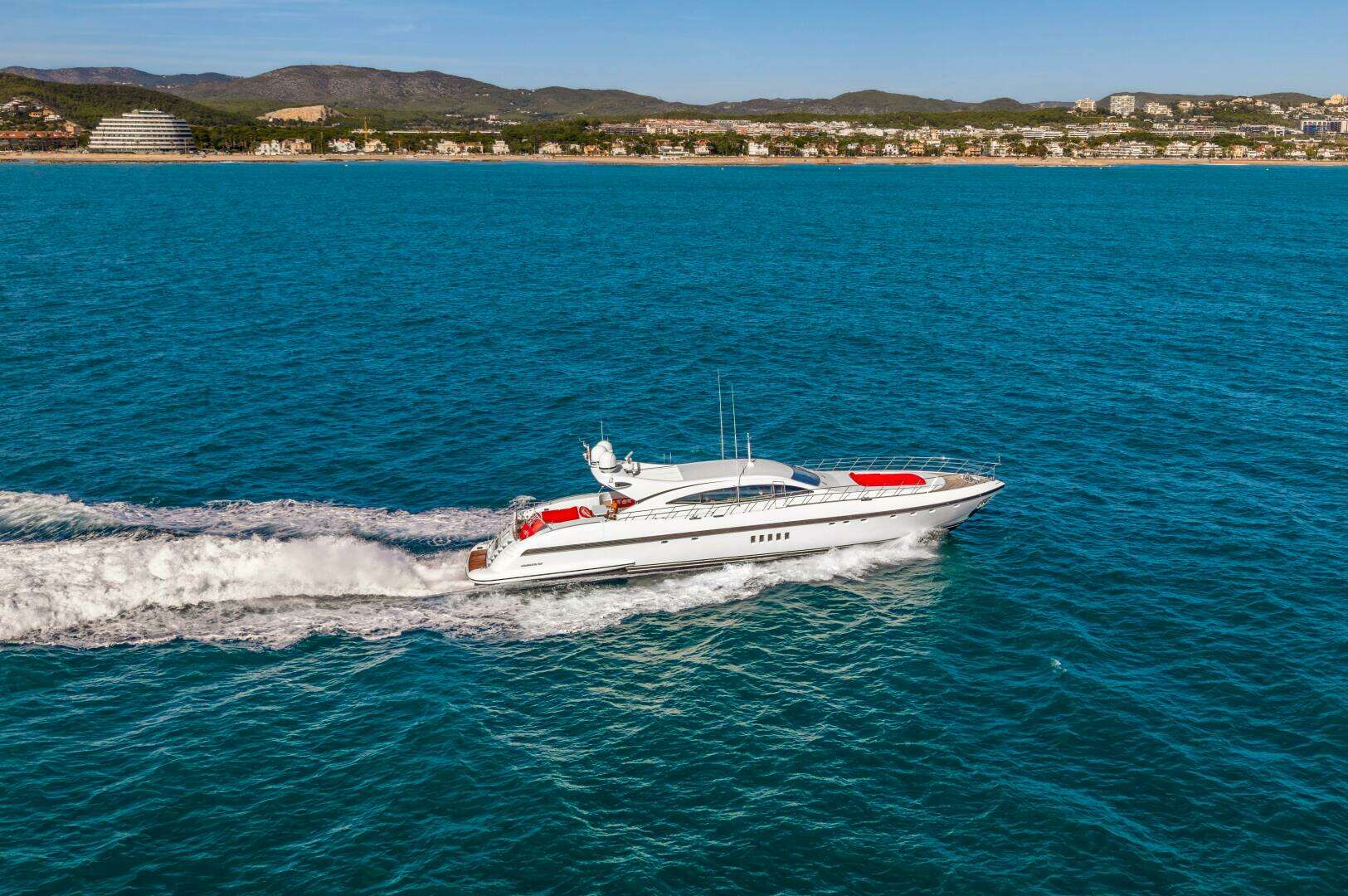 Overmarine Mangusta 108 Yacht For Sale