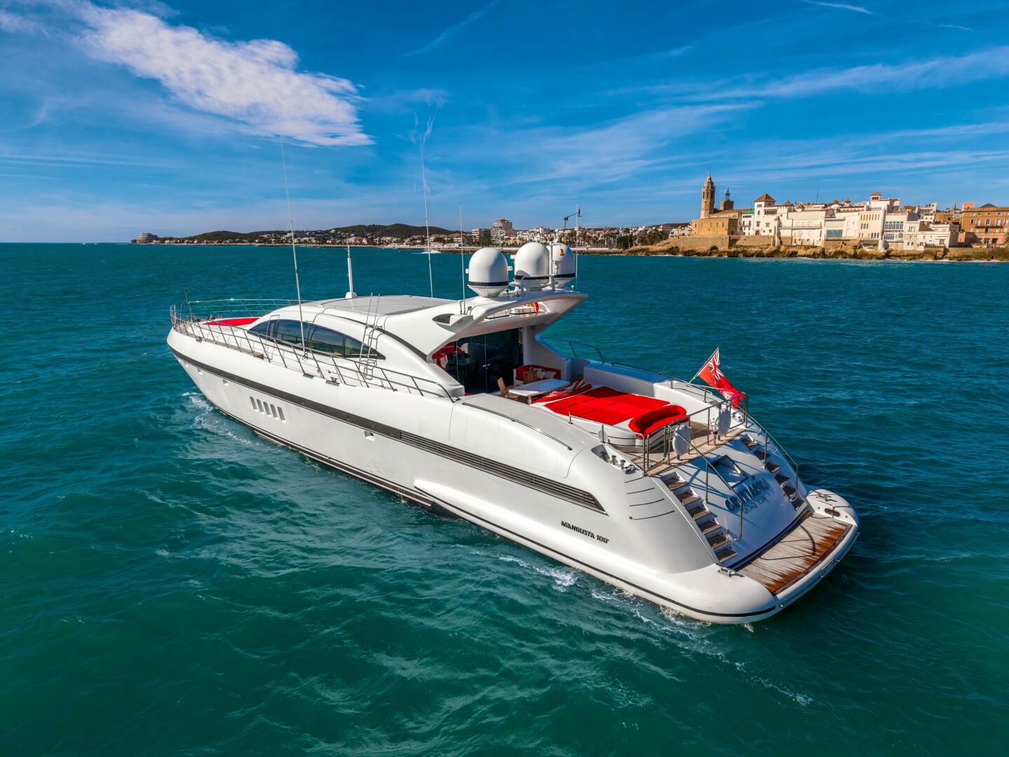 2008 Overmarine Mangusta 108