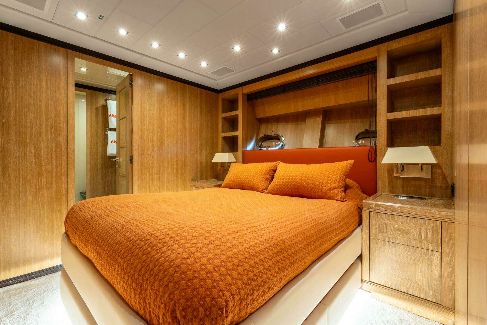 Overmarine Mangusta 108 Yacht For Sale