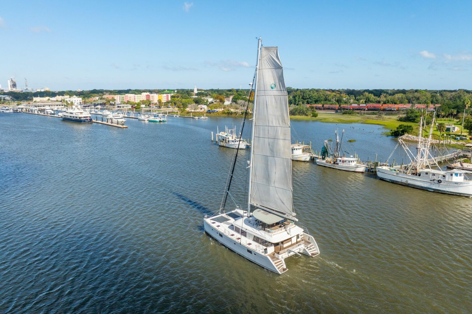 56ft Lagoon Yacht For Sale 56ft Lagoon Yacht For Sale