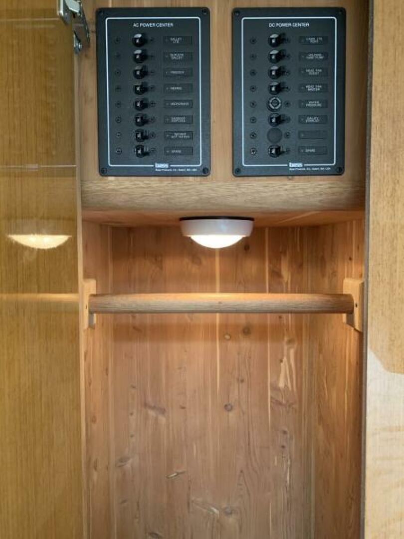 Pier Pressure 50ft Viking Yacht For Sale Pier Pressure 50ft Viking Yacht For Sale