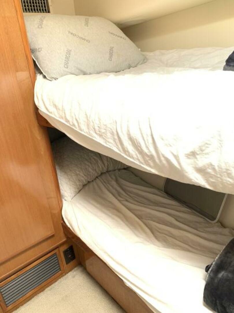 Pier Pressure 50ft Viking Yacht For Sale Pier Pressure 50ft Viking Yacht For Sale