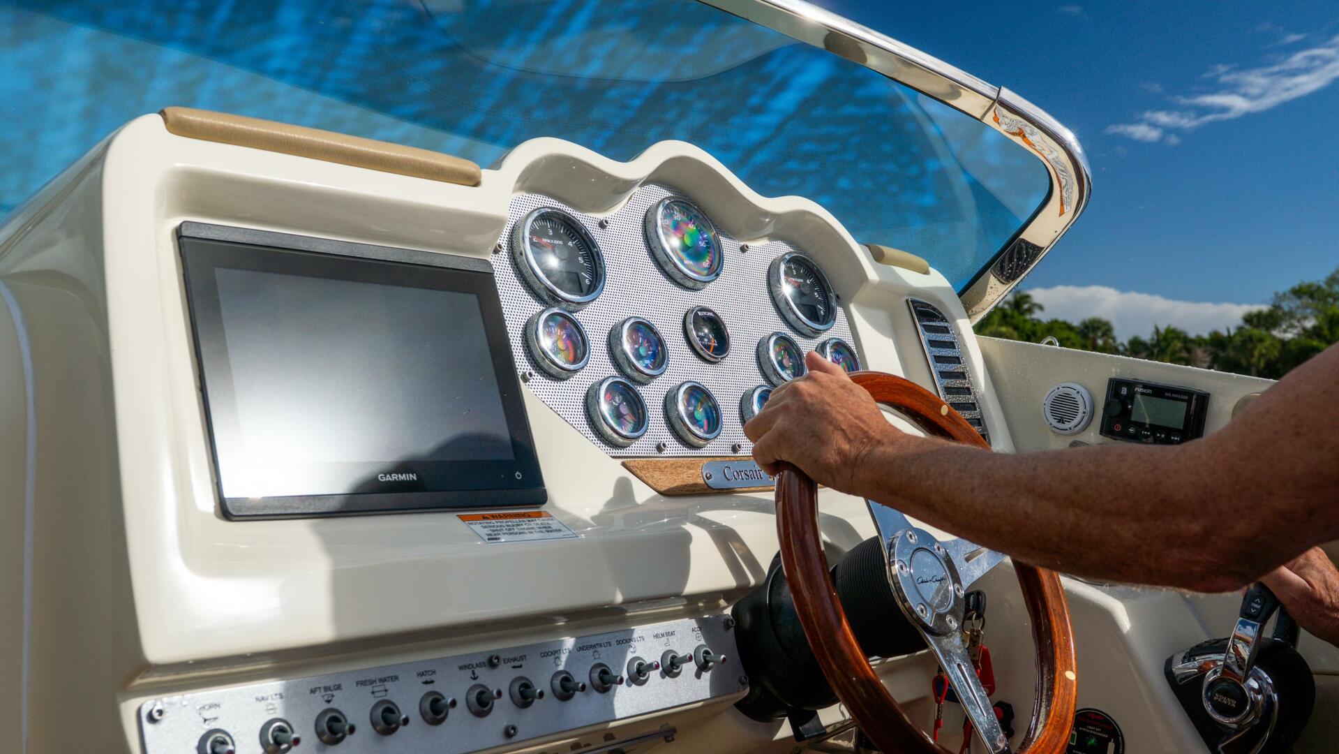 Corsair 28ft Chris Craft Yacht For Sale Corsair 28ft Chris Craft Yacht For Sale