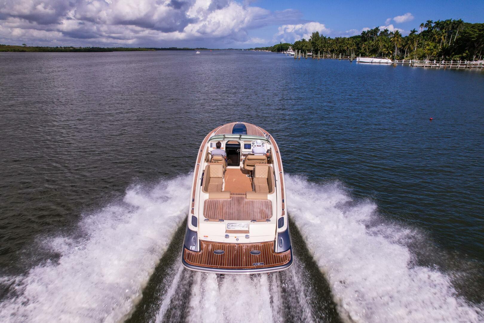 Corsair 28ft Chris Craft Yacht For Sale