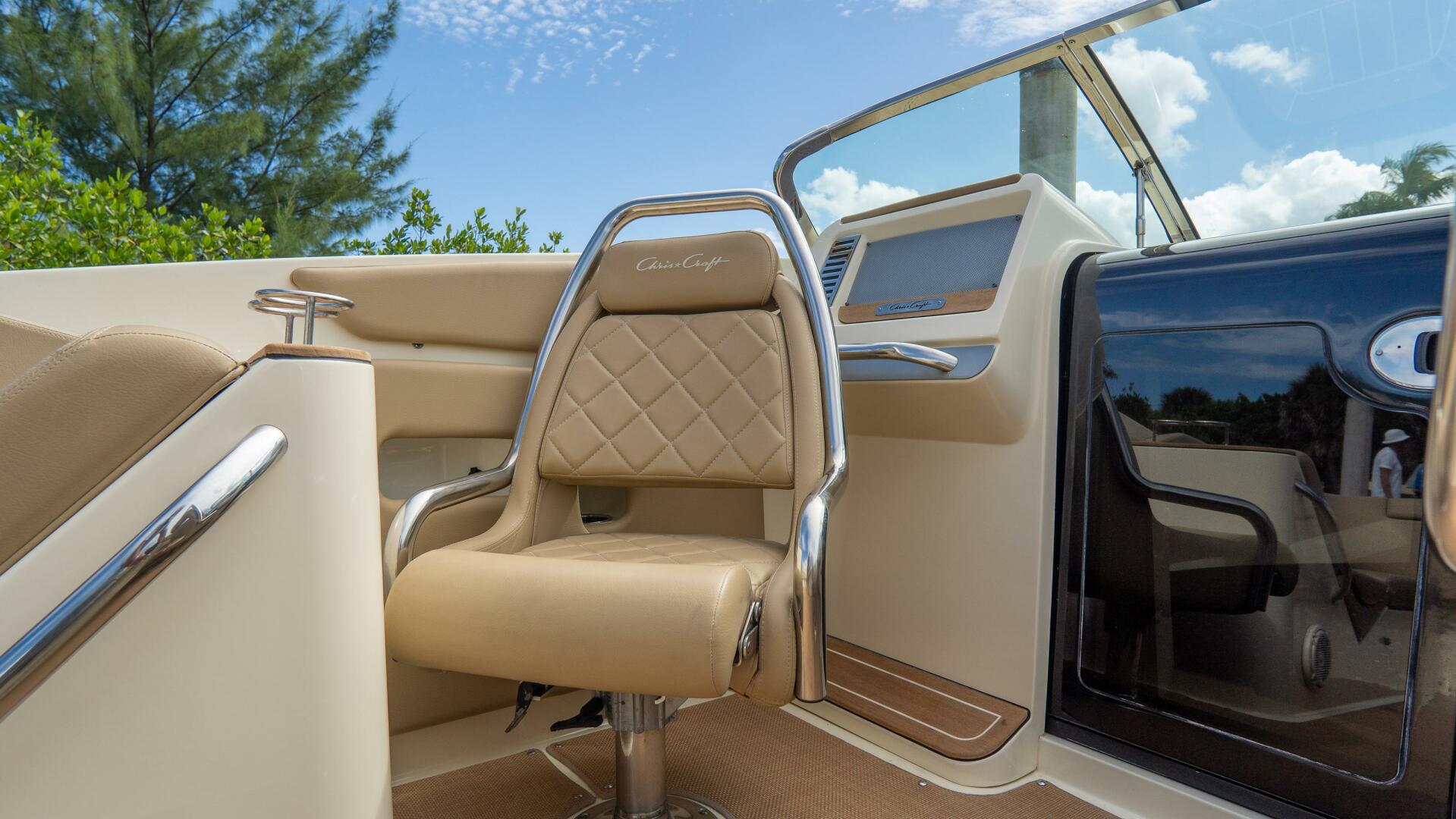 Corsair 28ft Chris Craft Yacht For Sale Corsair 28ft Chris Craft Yacht For Sale