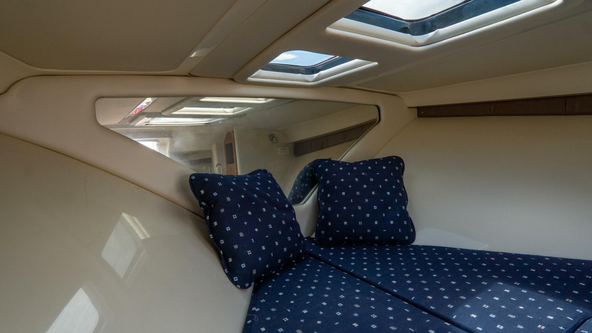 Corsair 28ft Chris Craft Yacht For Sale Corsair 28ft Chris Craft Yacht For Sale