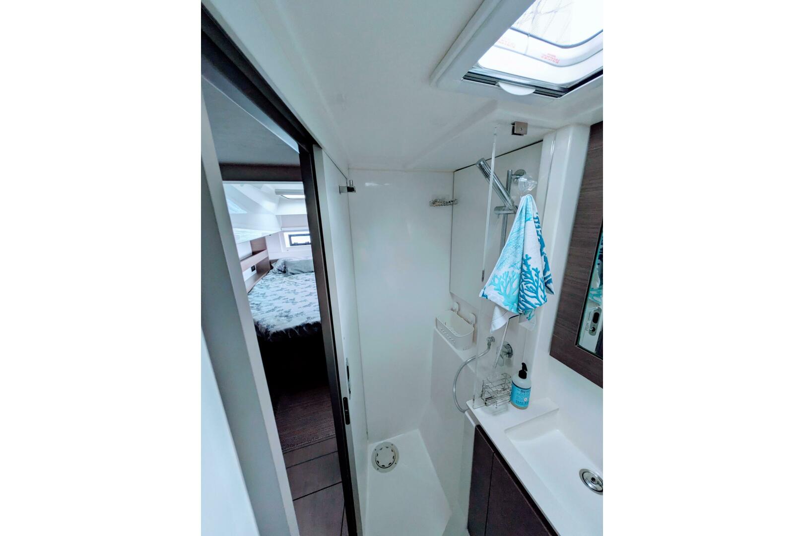 Momentum 42ft Leopard Yacht For Sale