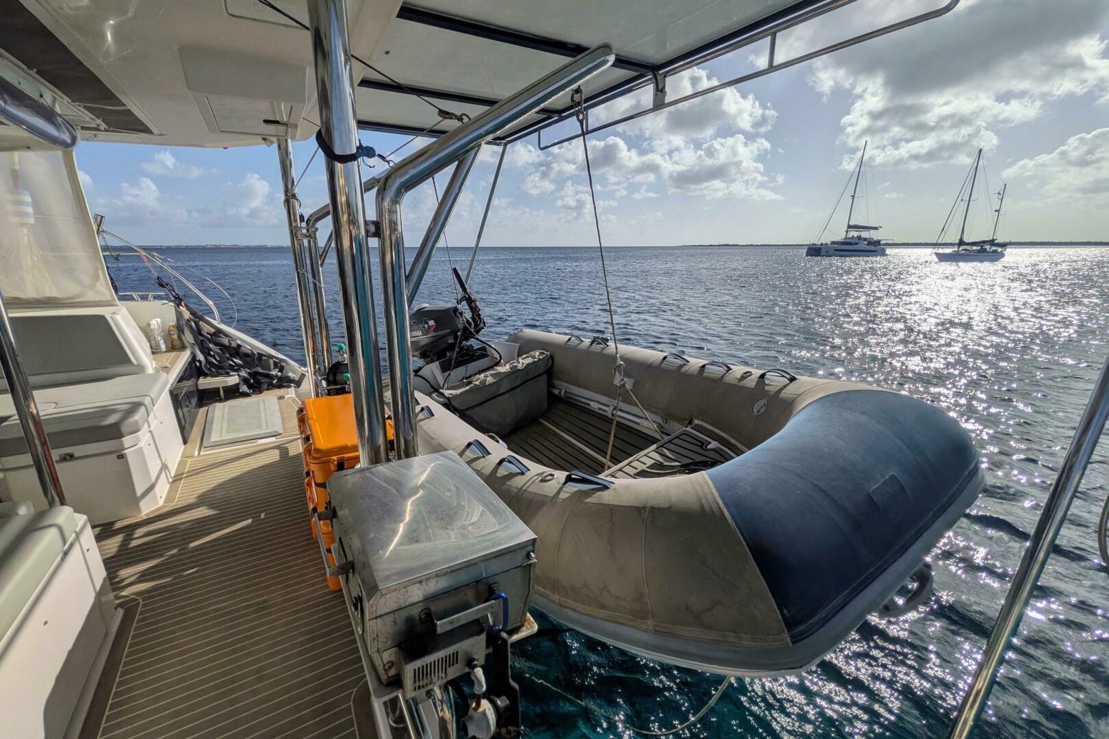 Momentum 42ft Leopard Yacht For Sale