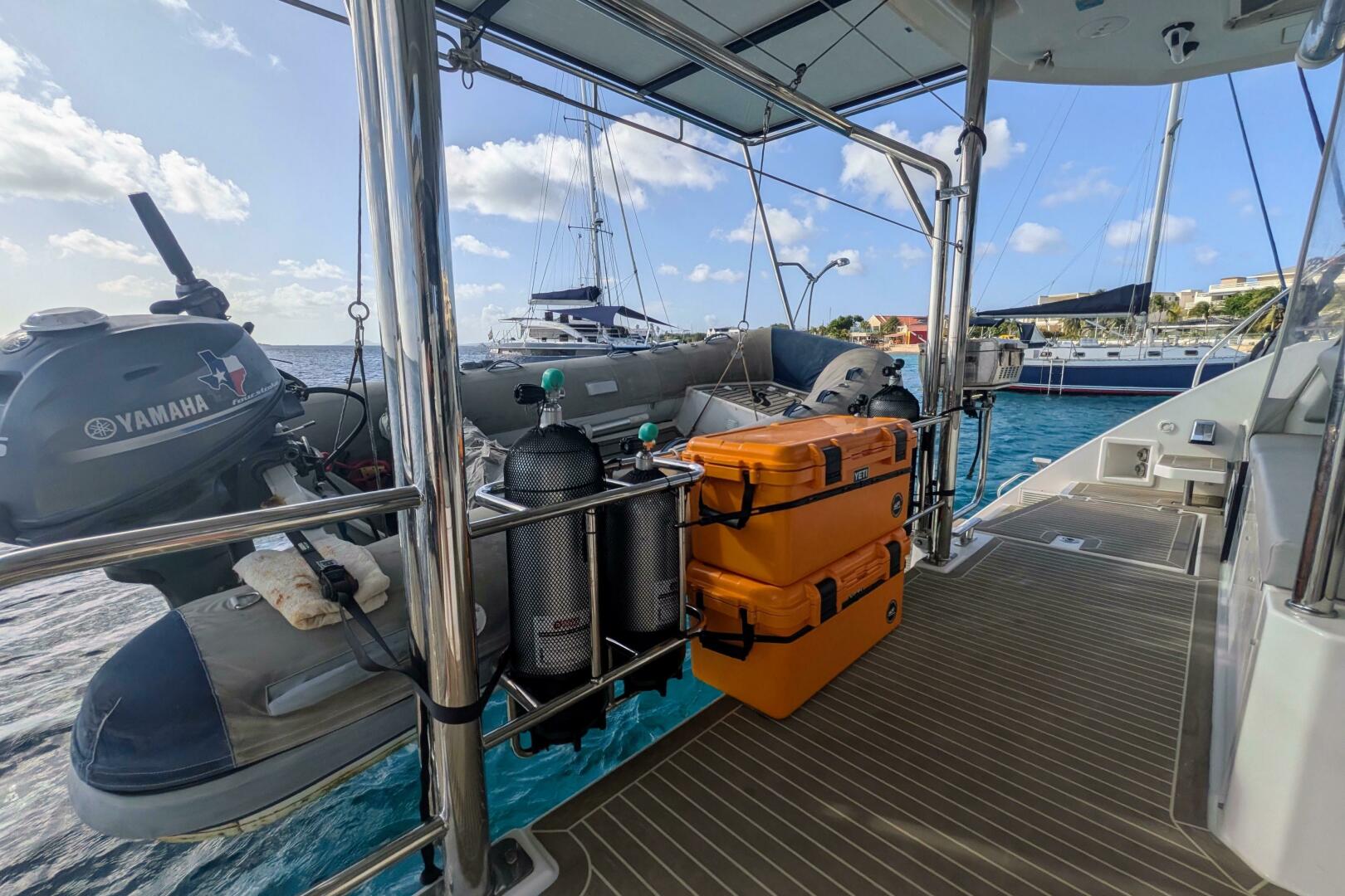 Momentum 42ft Leopard Yacht For Sale