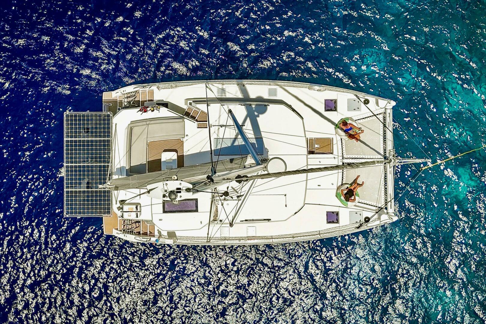 Momentum 42ft Leopard Yacht For Sale