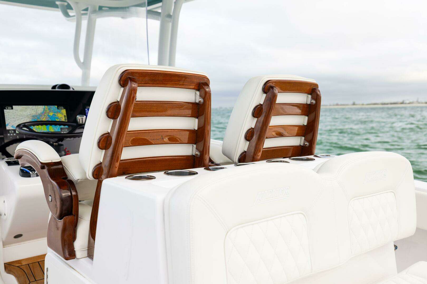 38ft Jupiter Yacht For Sale 38ft Jupiter Yacht For Sale