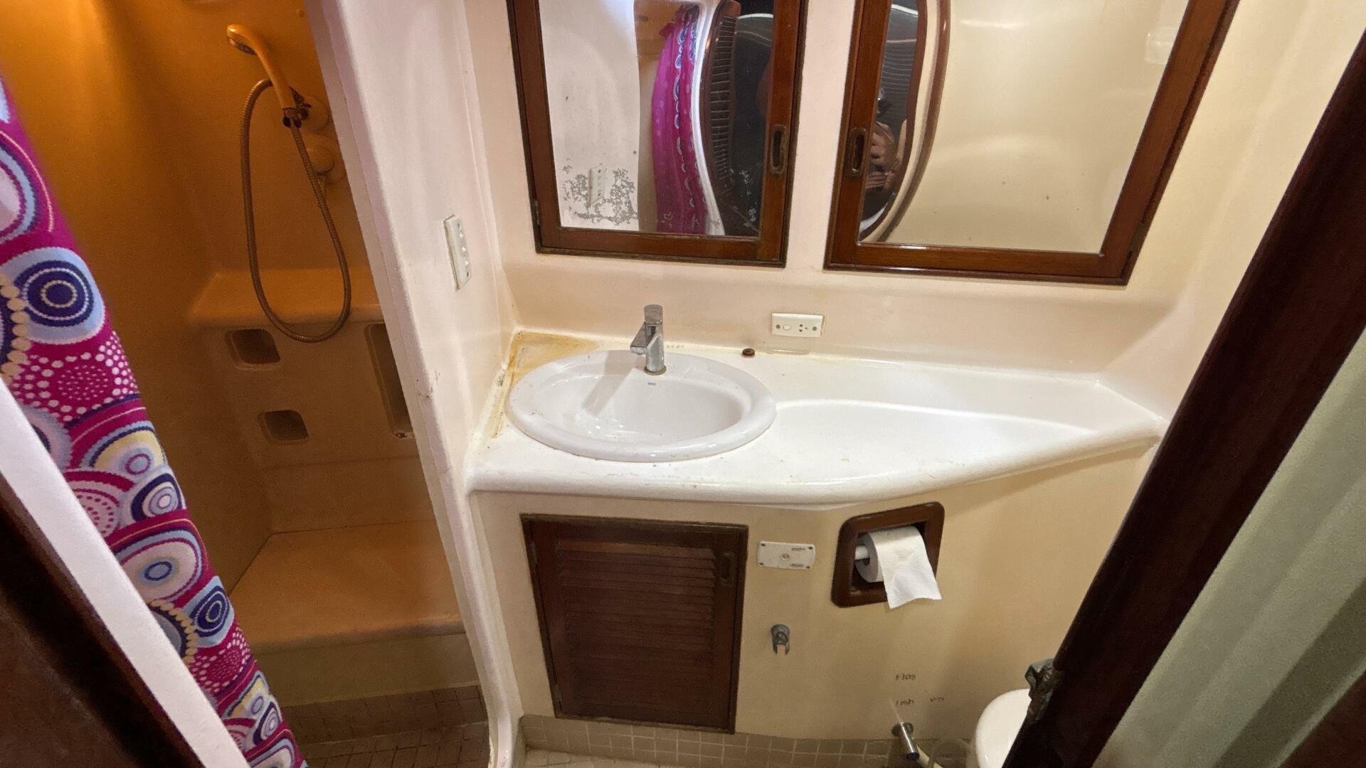 My Way 64ft Custom Yacht For Sale