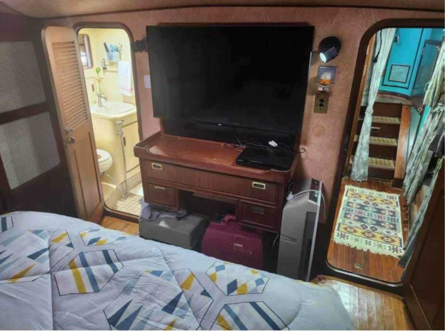 My Way 64ft Custom Yacht For Sale