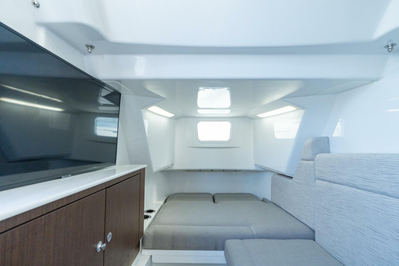 PAPA ROACH III 37ft Everglades Yacht For Sale