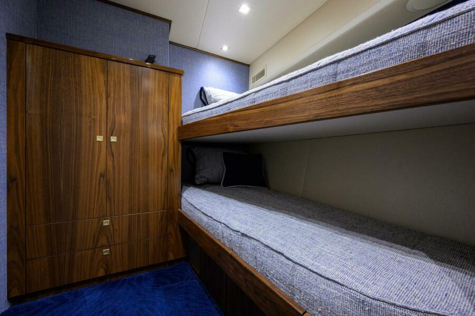 Mid Starboard Stateroom