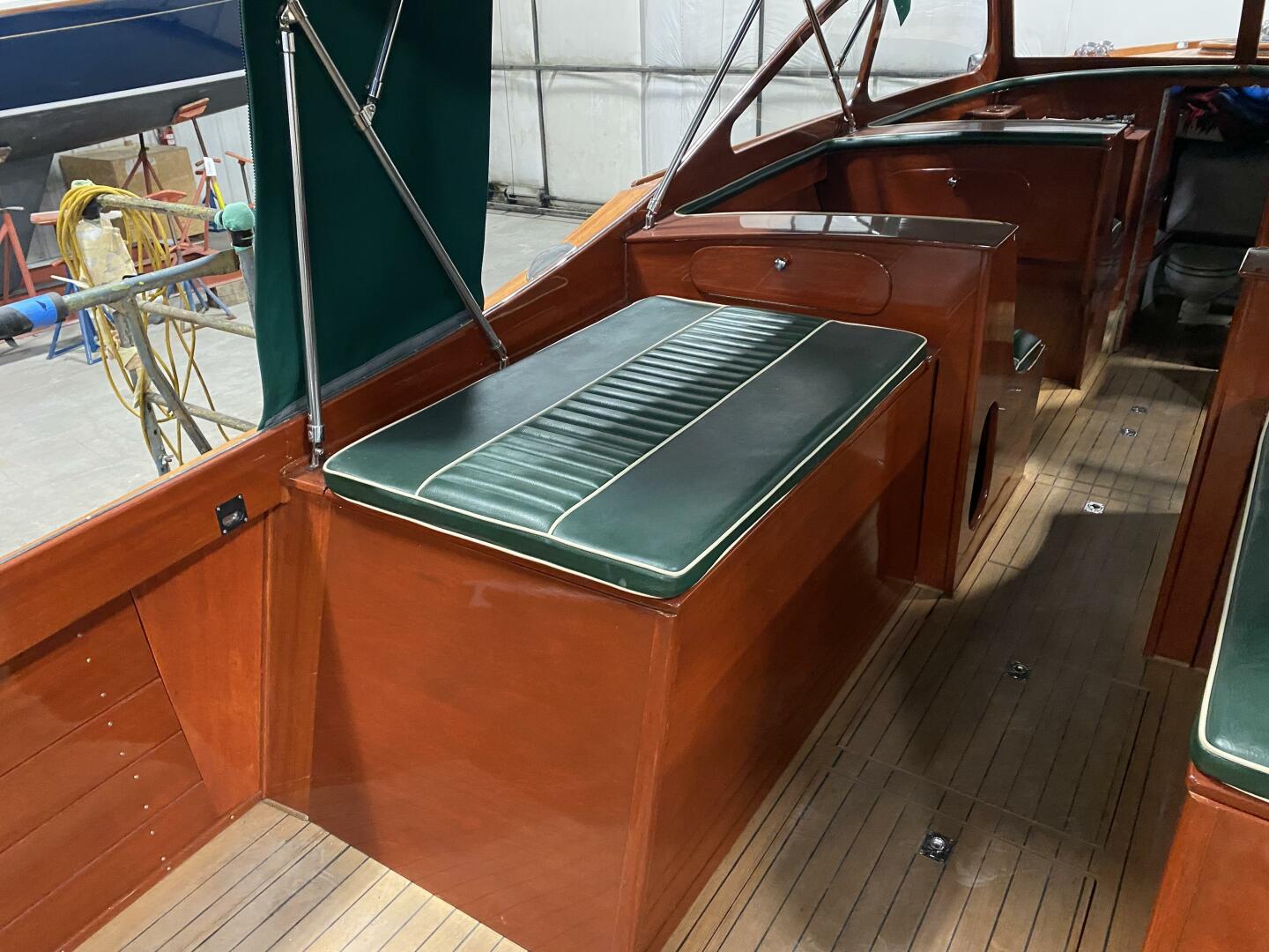 Water Wings 30ft Grand Craft Yacht For Sale Water Wings 30ft Grand Craft Yacht For Sale